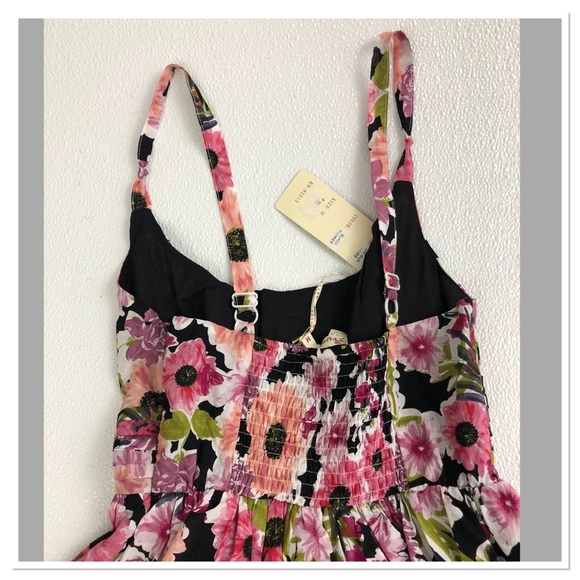 Floral Print pleated fit and flare A-line dress - Picture 7 of 8